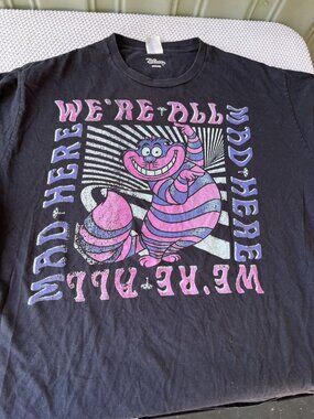 Disney Cheshire Cat We're All Mad Here Alice in Wonderland Black Tee 2XL